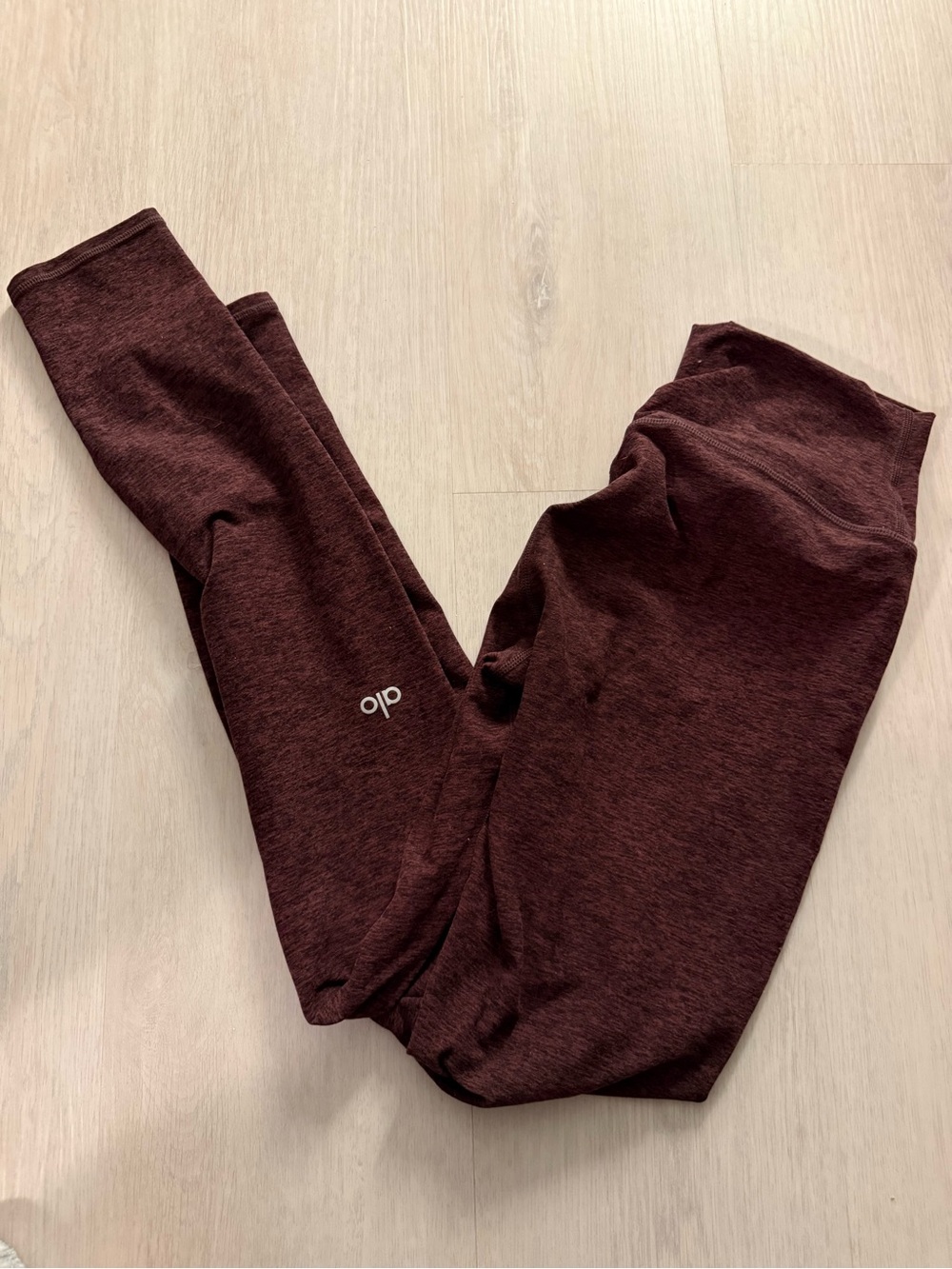 ALO Yoga Alosoft Maroon Leggings